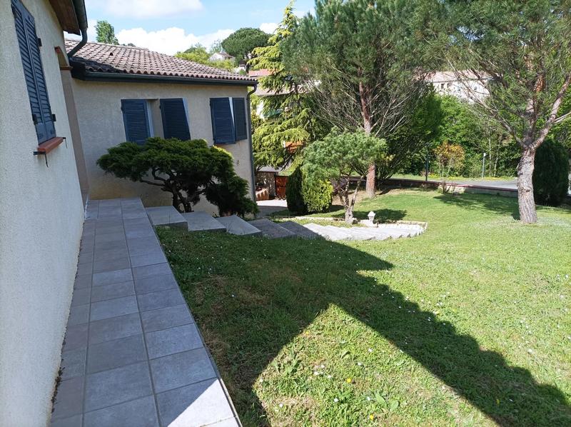 Maison - 121 m² - 5 pièces