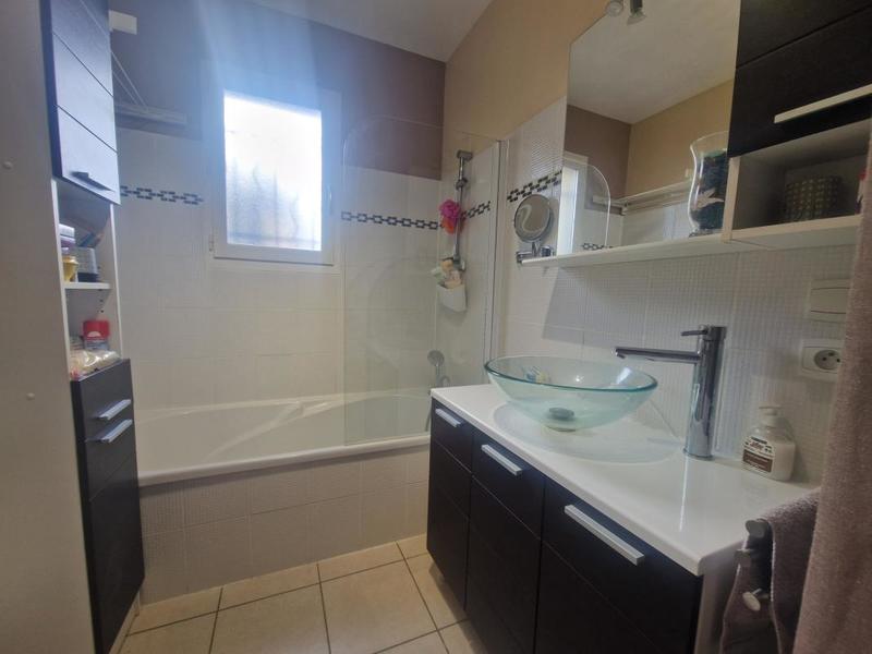 Pavillon - 93 m² - 4 pièces