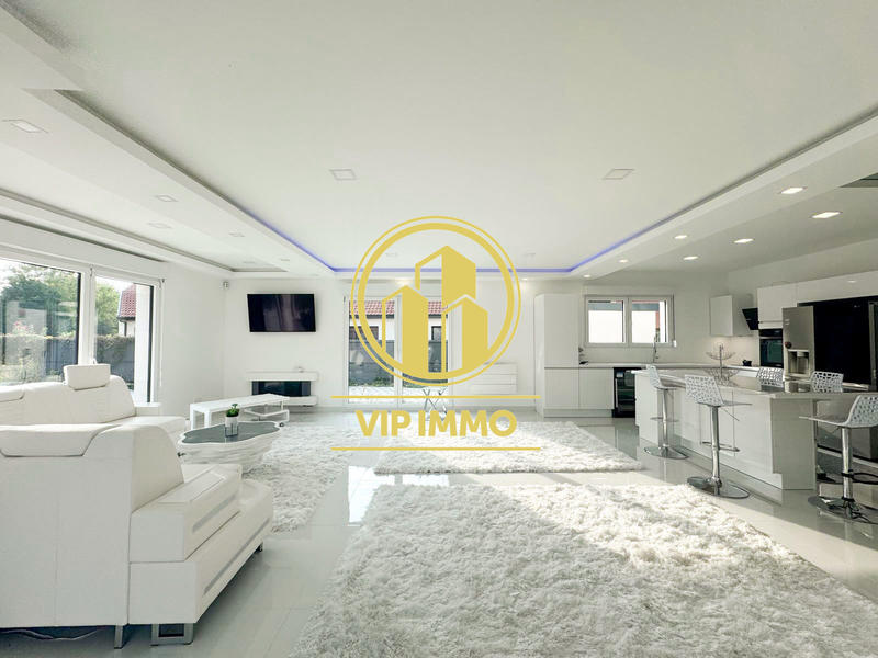 Maison - 142 m² - 4 pièces