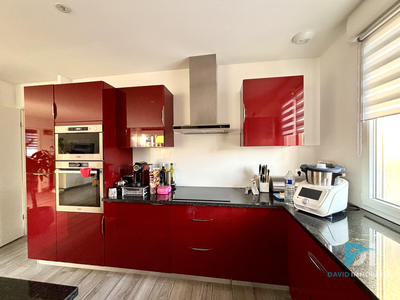 Maison - 93 m² - 4 pièces