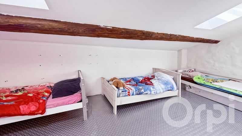 Immeuble - 181 m² - 4 pièces