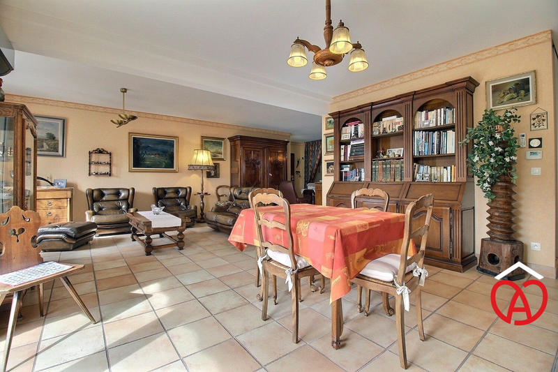 Appartement - 106 m² - 3 pièces