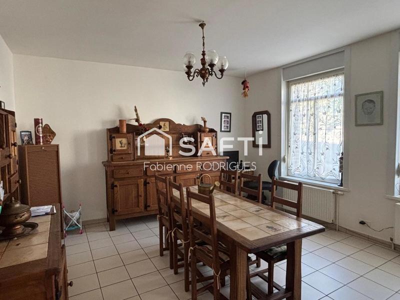 Maison - 139 m² - 7 pièces