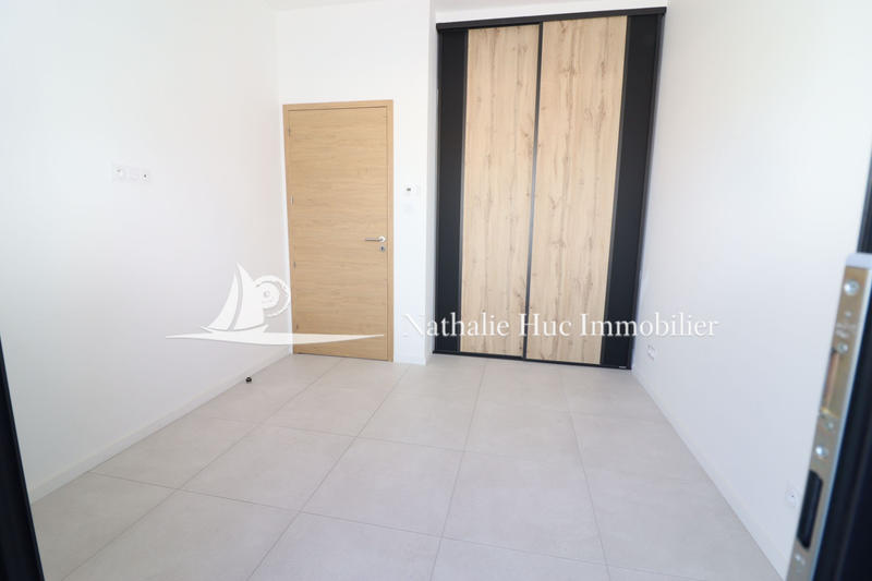 Maison contemporaine - 111 m² - 5 pièces