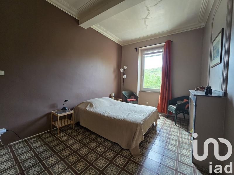 Maison - 198 m² - 6 pièces