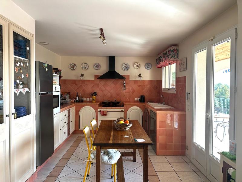 Maison - 138 m² - 4 pièces