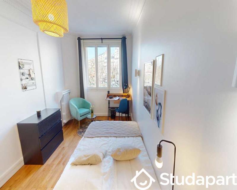 Chambre - 50 m² - 1 pièce