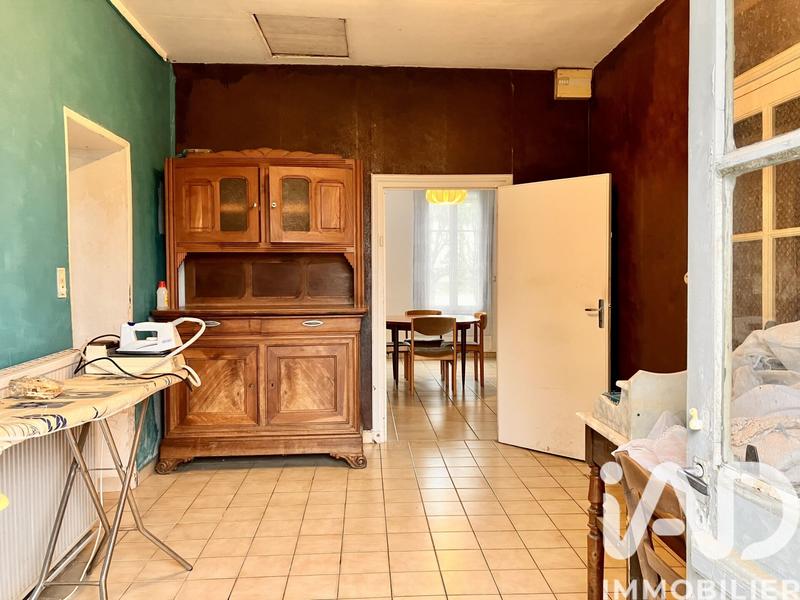 Maison - 181 m² - 8 pièces