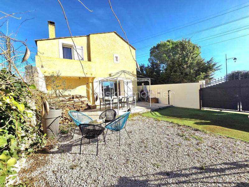 Maison - 111 m² - 5 pièces