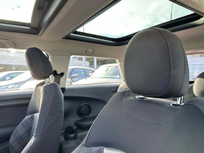 Mini Mini III (F56) 1.5 Cooper 136 Edition Blackfriars Bva