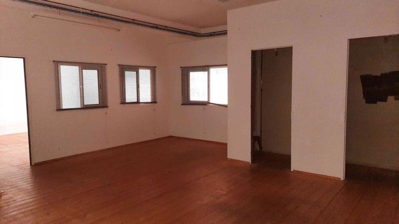 Local commercial - 300 m²