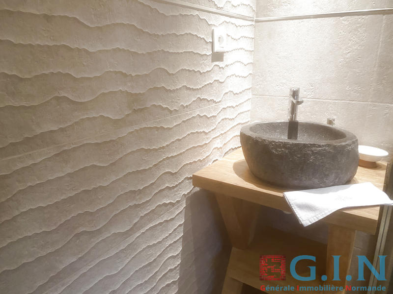 Maison - 159 m² - 6 pièces