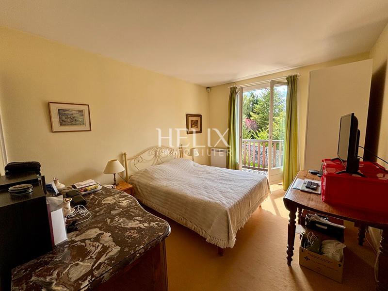 Maison - 130 m² - 7 pièces