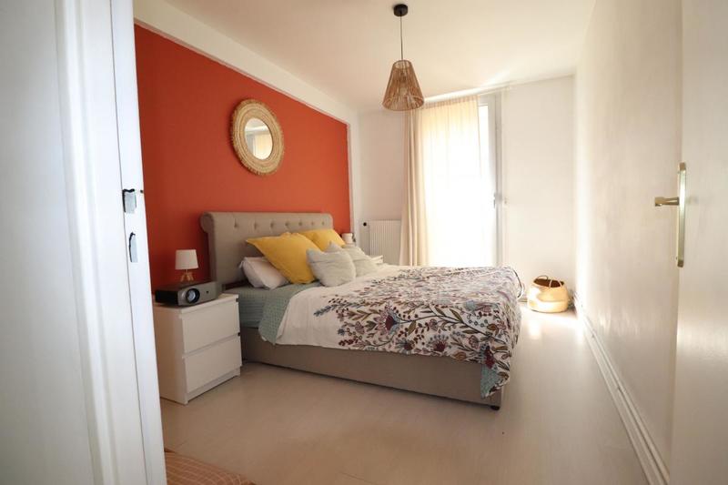 Appartement - 81 m² - 4 pièces