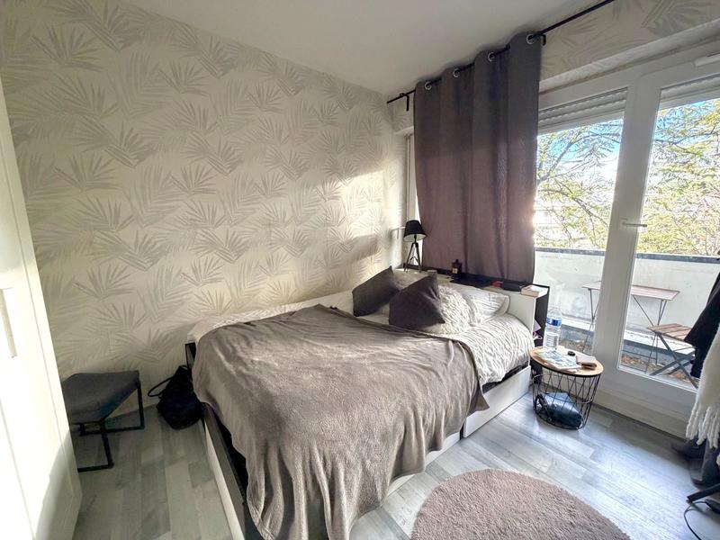 Appartement - 79 m² - 4 pièces