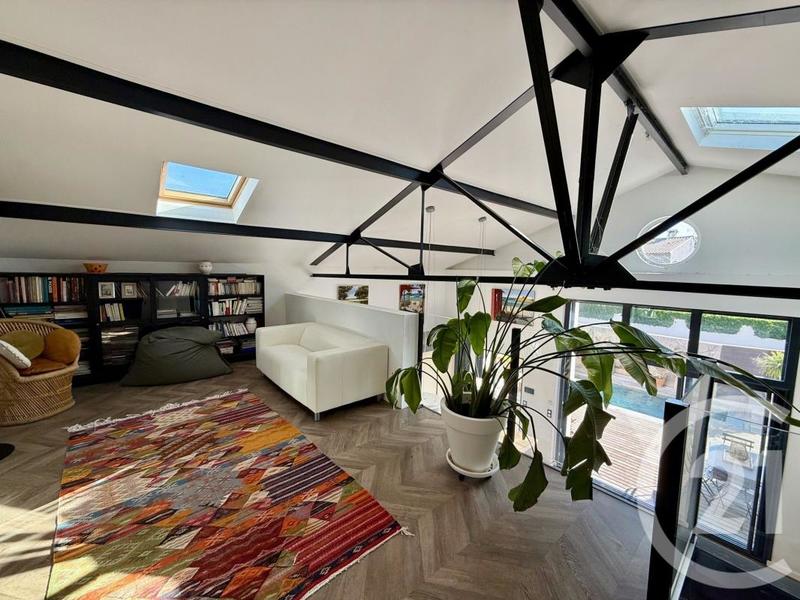 Maison - 154 m² - 5 pièces