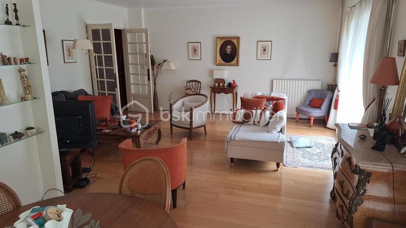 Appartement - 75 m² - 4 pièces