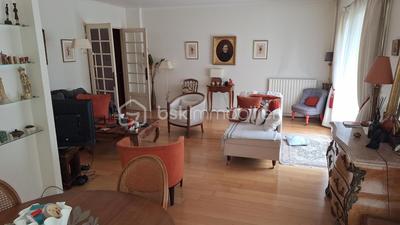 Appartement - 75 m² - 4 pièces