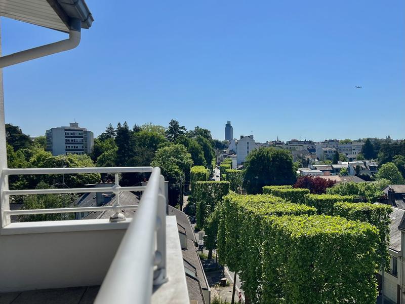 Appartement - 114 m² - 5 pièces