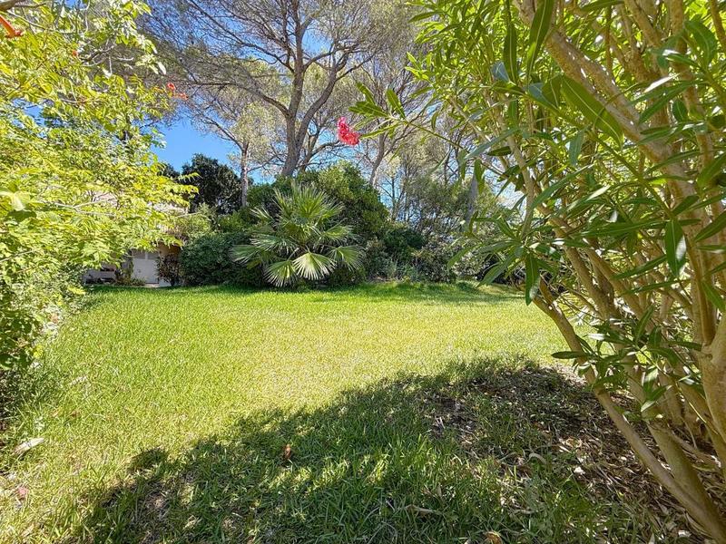 Maison - 177 m² - 7 pièces