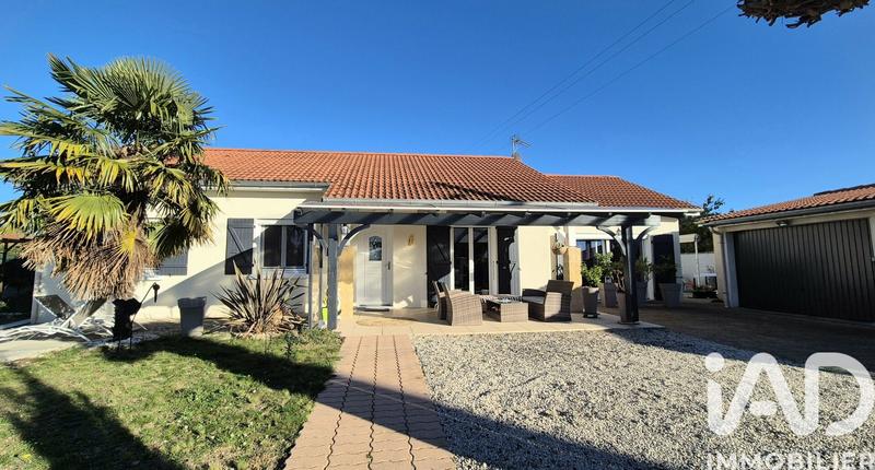 Maison - 98 m² - 5 pièces