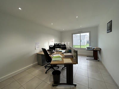 Bureau - 245 m²