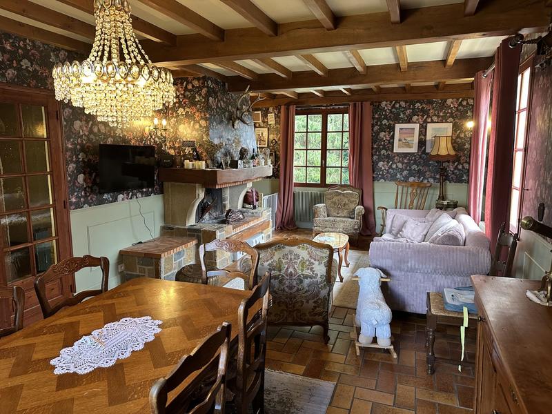 Maison - 143 m² - 5 pièces