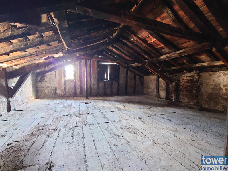 Maison - 350 m² - 10 pièces