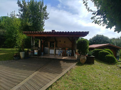 Maison - 99 m² - 5 pièces