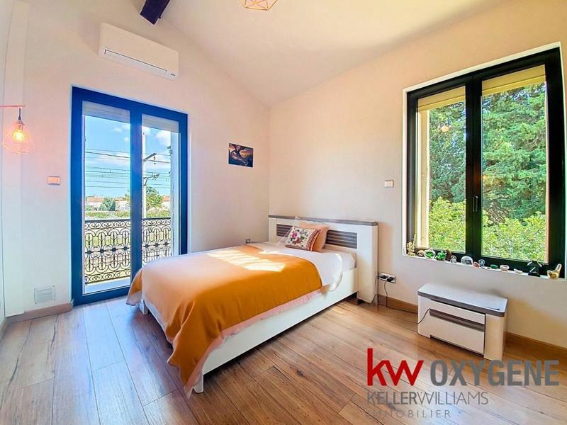 Duplex - 188 m² - 6 pièces