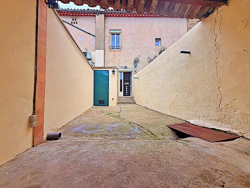 Maison - 93 m² - 5 pièces
