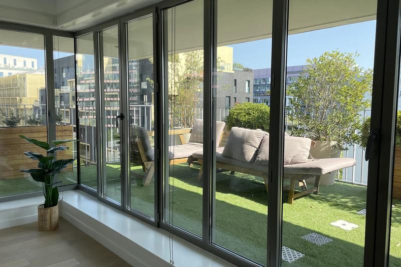 Appartement - 136 m² - 6 pièces