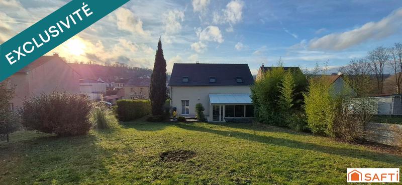 Maison - 168 m² - 8 pièces