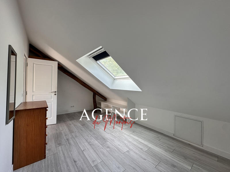 Maison - 142 m² - 6 pièces