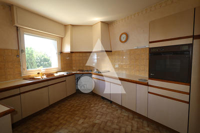 Immeuble - 11 pièces