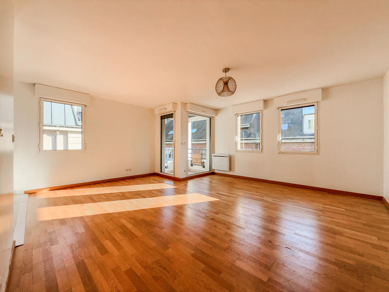 Appartement - 84 m² - 4 pièces