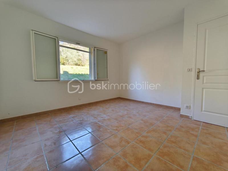 Villa - 97 m² - 5 pièces