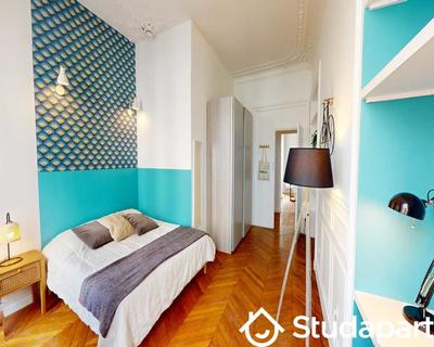 Chambre - 120 m² - 1 pièce