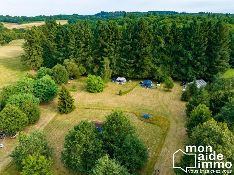 Maison - 340 m² - 15 pièces