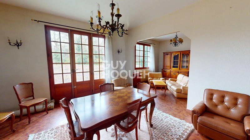 Maison - 138 m² - 6 pièces