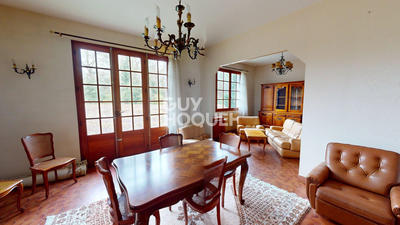 Maison - 138 m² - 6 pièces