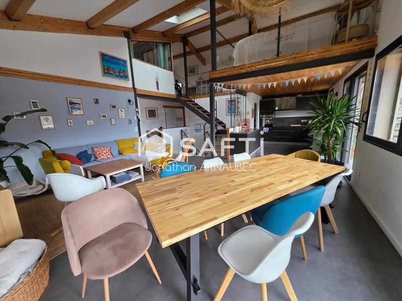 Maison - 178 m² - 6 pièces