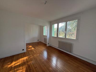 Appartement - 57 m² - 4 pièces