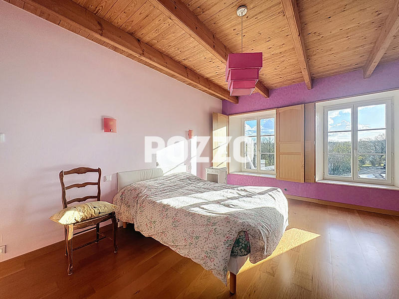 Maison - 165 m² - 6 pièces