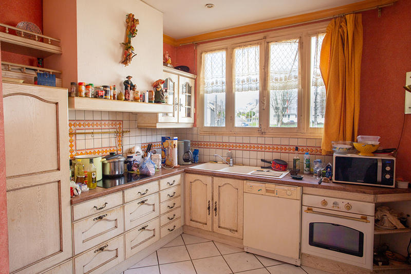 Immeuble - 70 m² - 7 pièces