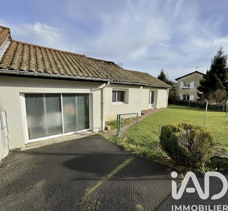 Maison de village - 89 m² - 5 pièces