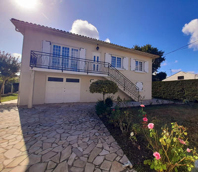 Maison - 136 m² - 7 pièces