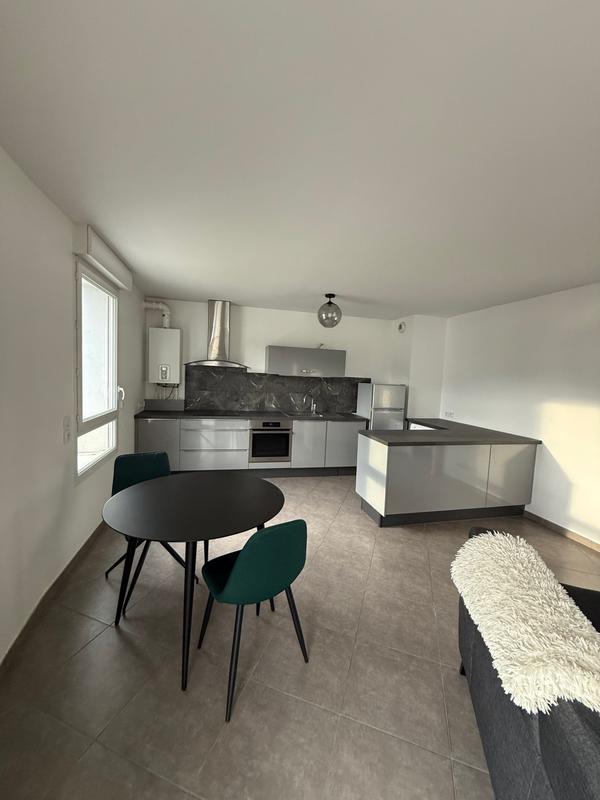 Appartement - 49 m² - 2 pièces