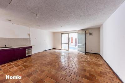 Immeuble - 193 m² - 6 pièces