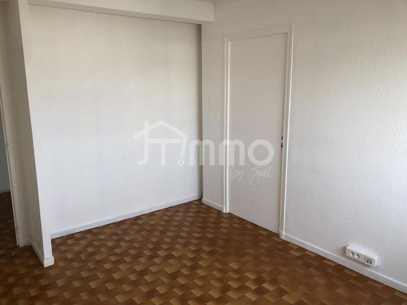 Bureau - 111 m² - 4 pièces